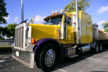 Puyallup, WA.  Flatbed Truck Insurance